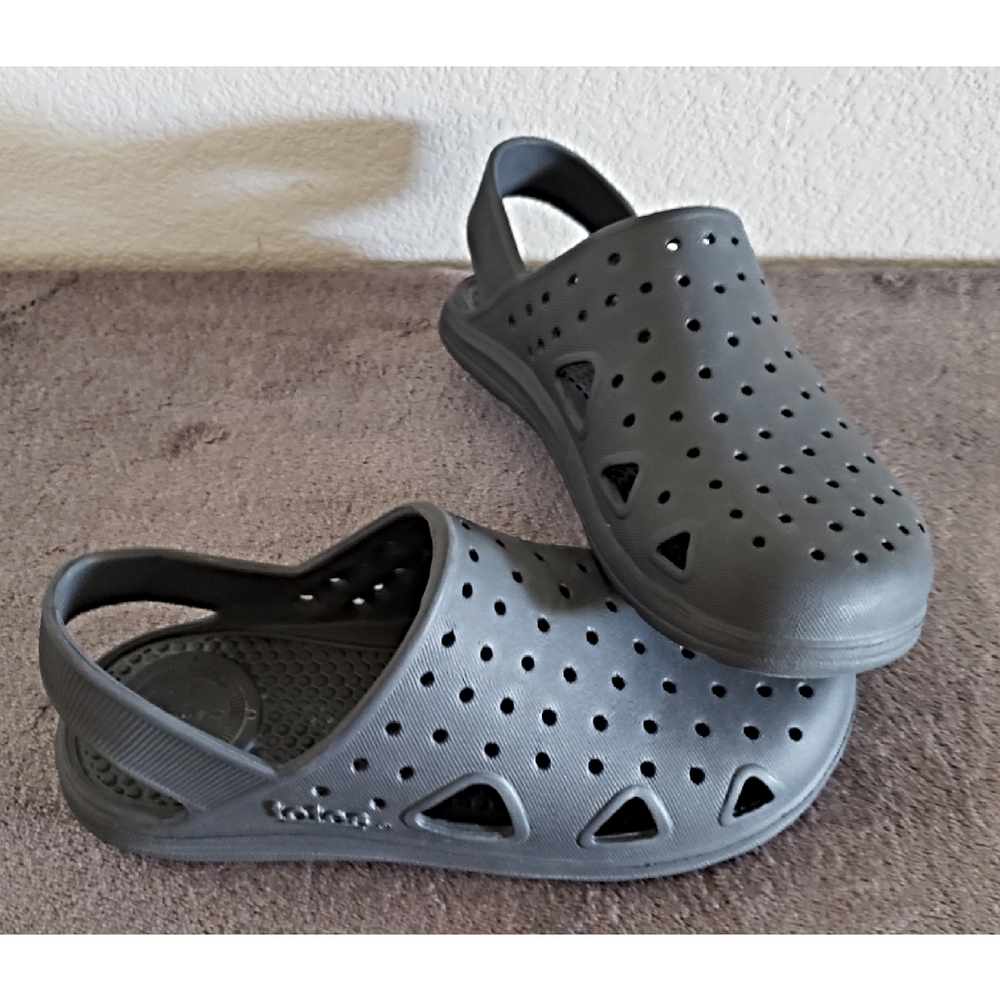 Totes Clogs